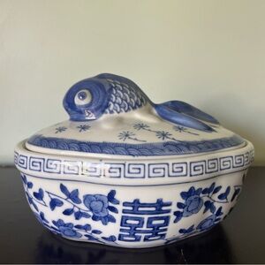 Vintage Koi Carp Blue & White
Porcelain Chinese Double
Happiness Dish w/Lid